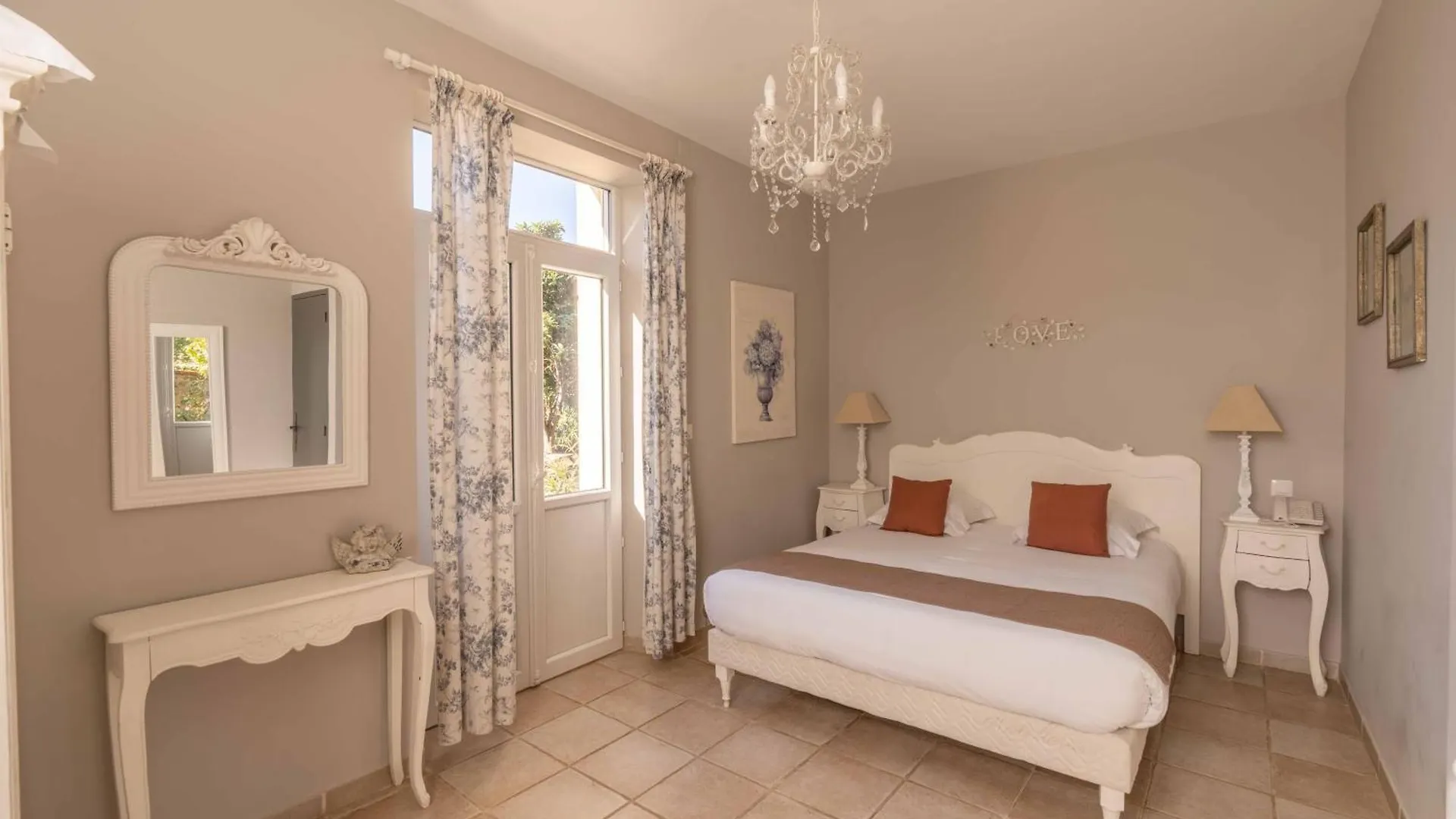 Hotel L'Orangeraie La Croix-Valmer 3*,