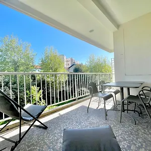Splendide De 75m2 Avec Place De Parking A Inclus Biarritz