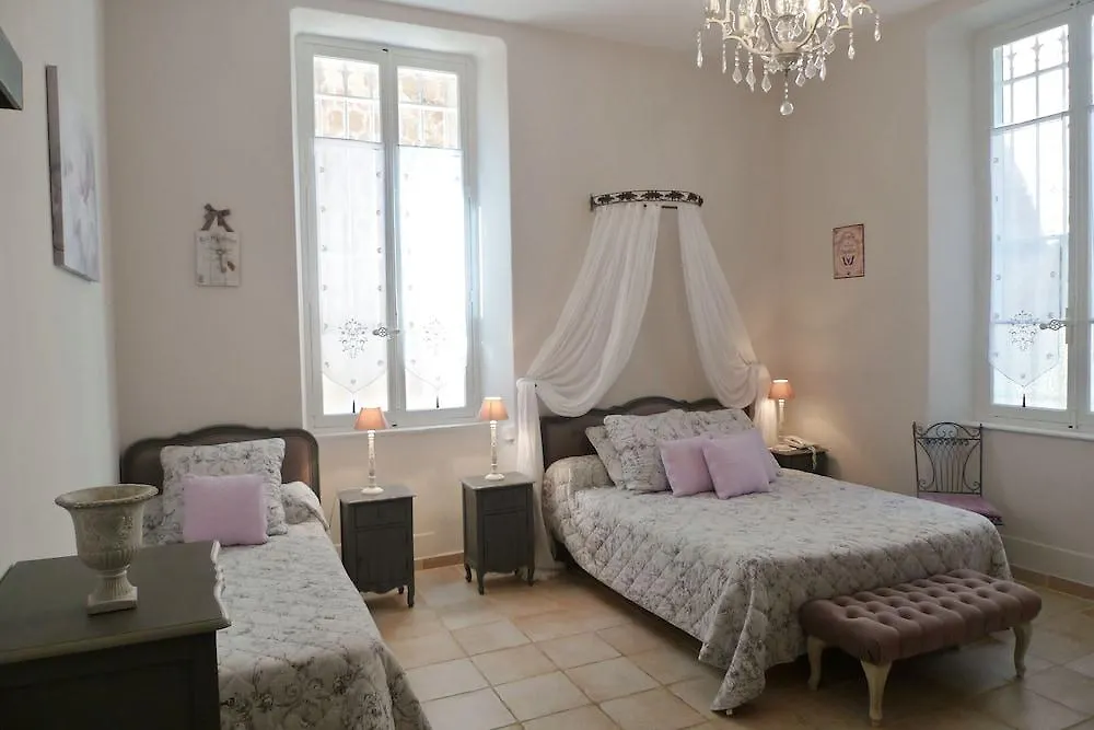Hotel L'Orangeraie Ла Круа-Вальме 3*,