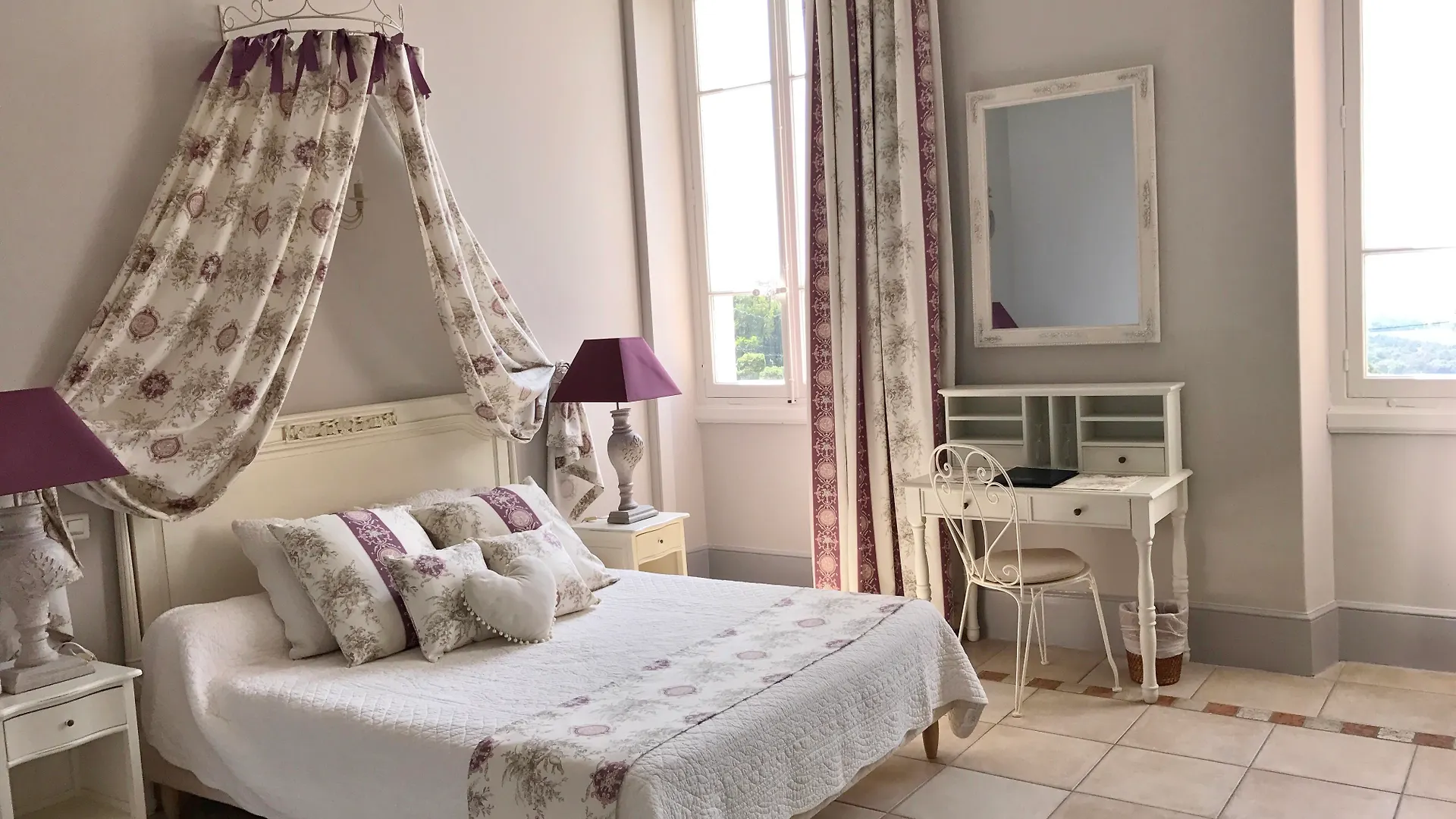 ***  Hotel L'Orangeraie Ла Круа-Вальме Франция